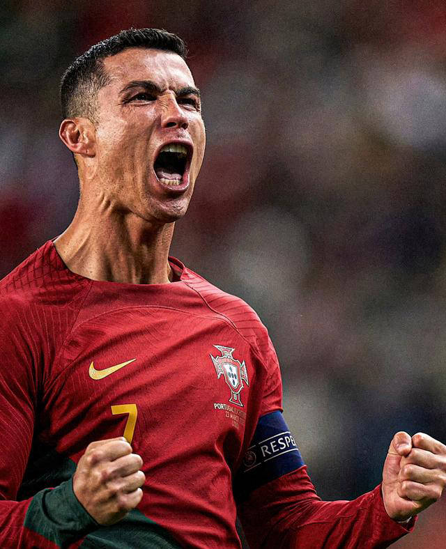 电竞国家队压哨绝杀C罗，全场沸腾！经典一战再现传奇  第2张