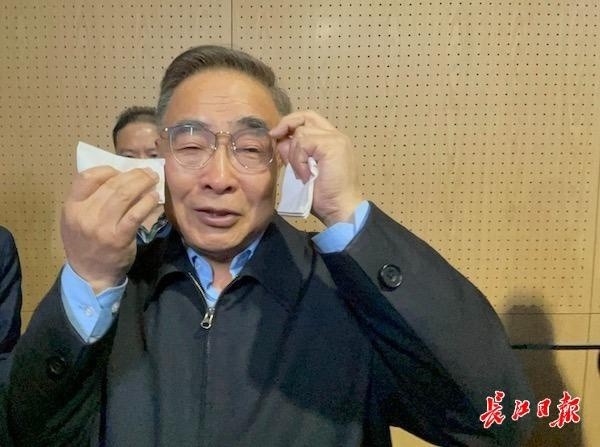 利物浦刷新世界纪录，羽毛球队教练激动落泪-爱游戏中国  第2张